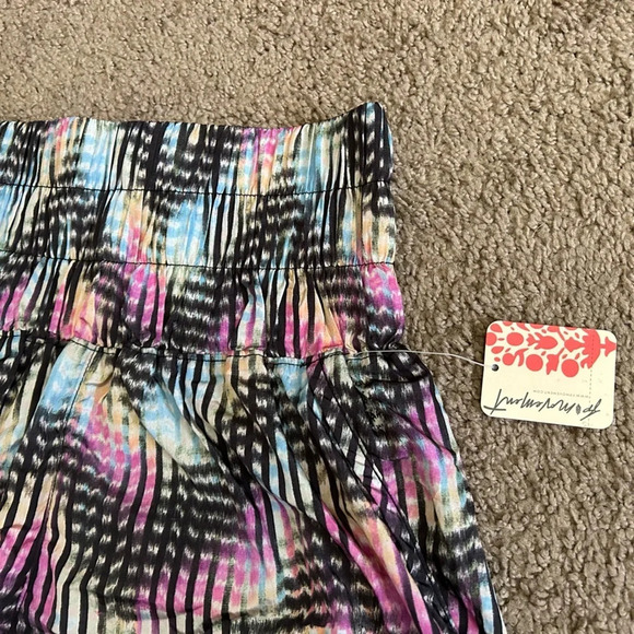 NWT Free People Movement The Way Home Printed Shorts in Euphoria size Xs - Picture 4 of 10